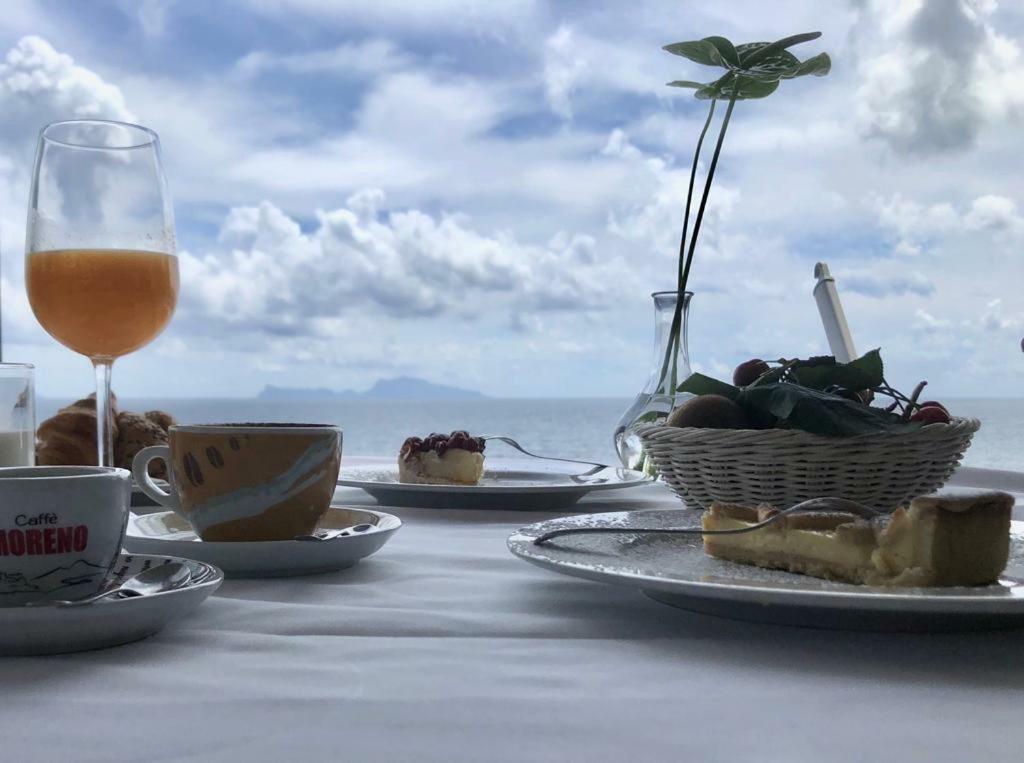 Bed and Breakfast Borgo Marechiaro à Naples Extérieur photo